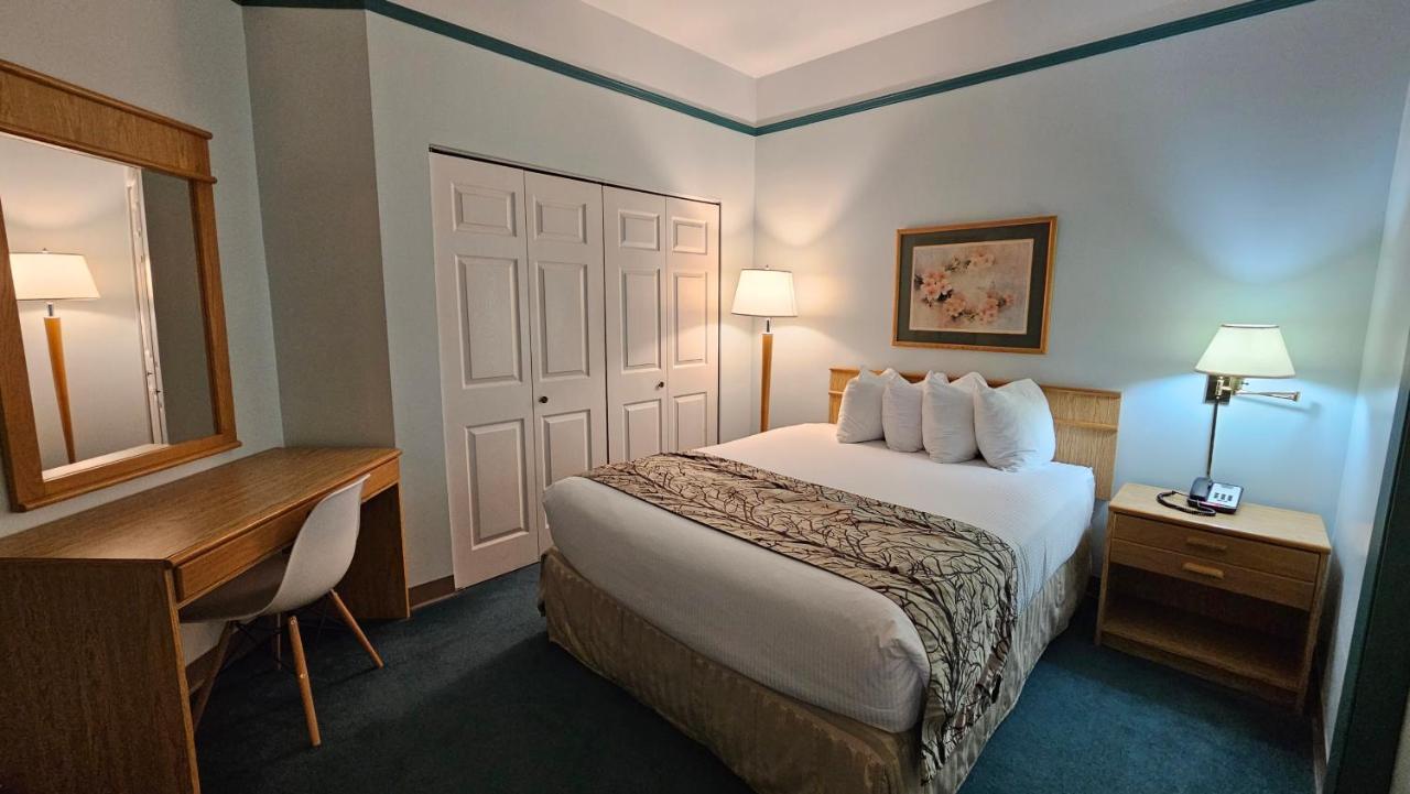 The Cedars Inn Hotel & Convention Centre Ґібсонс Екстер'єр фото